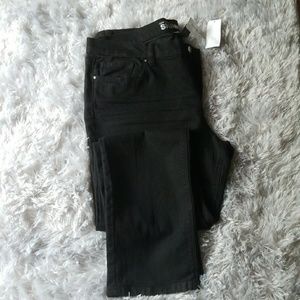 Black New York & Company plus size skinny jeans